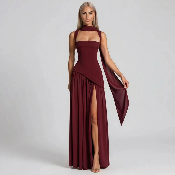 Slim-fit maxi dress with V-neck and high waist, side view